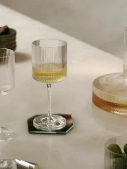 Mondgeblazen witte wijnglazen Ripple met groefreliëf, 2 stuks^ferm LIVING Best