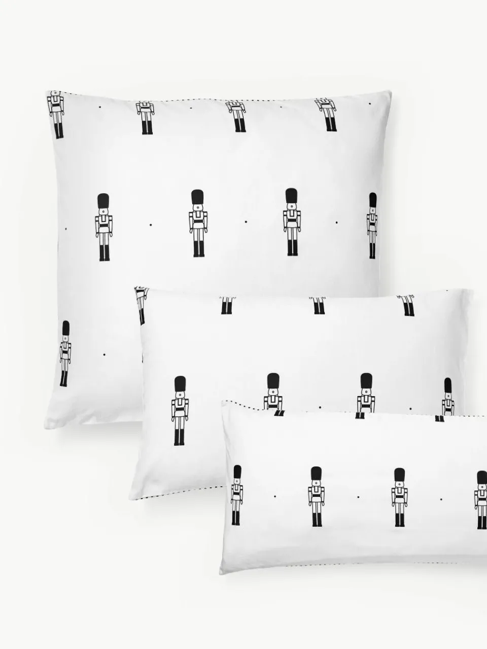 Omkeerbare flanellen kussenhoes Noan met notenkrakermotief^Westwing Collection Outlet