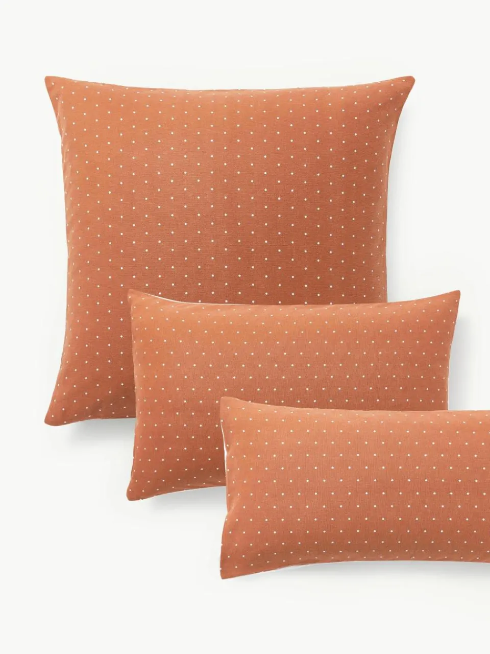 Omkeerbare flanellen kussenhoes Betty, met stippels^Westwing Collection Fashion