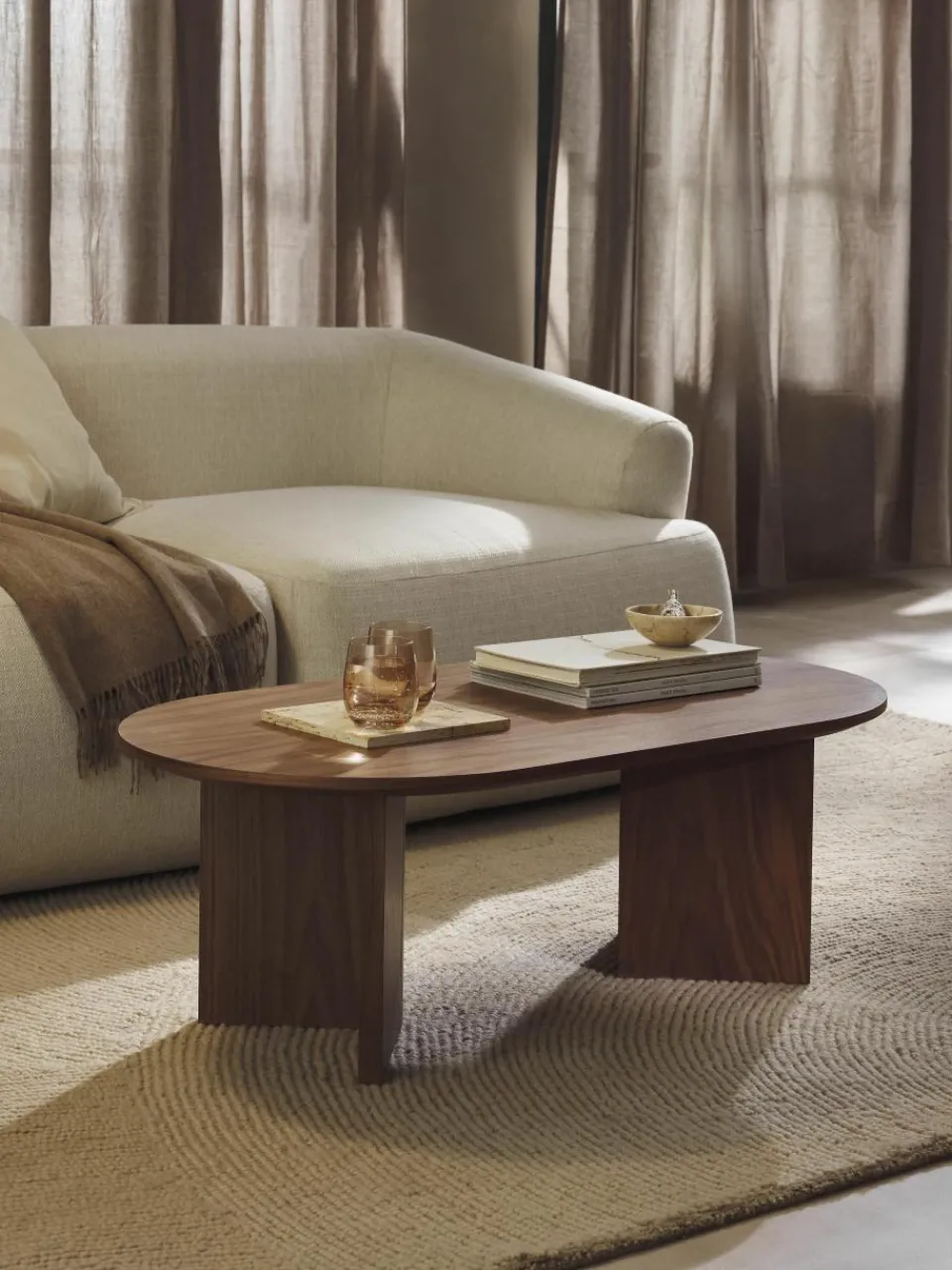 Ovale houten salontafel Toni^Westwing Collection Sale