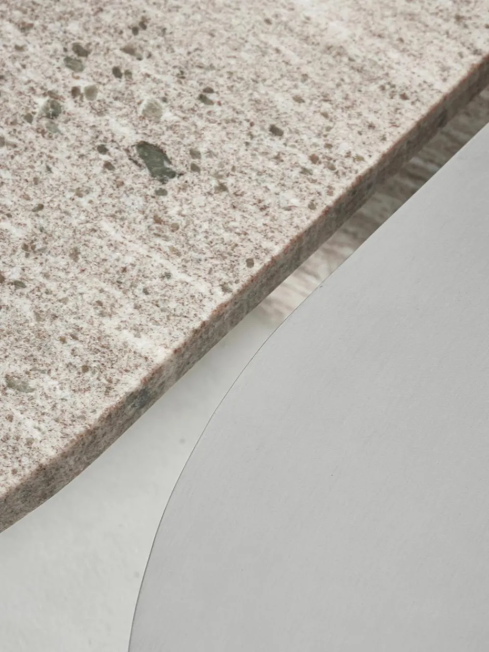 Ovale salontafels Leander van metaal en marmer, set van 2^Westwing Collection Outlet