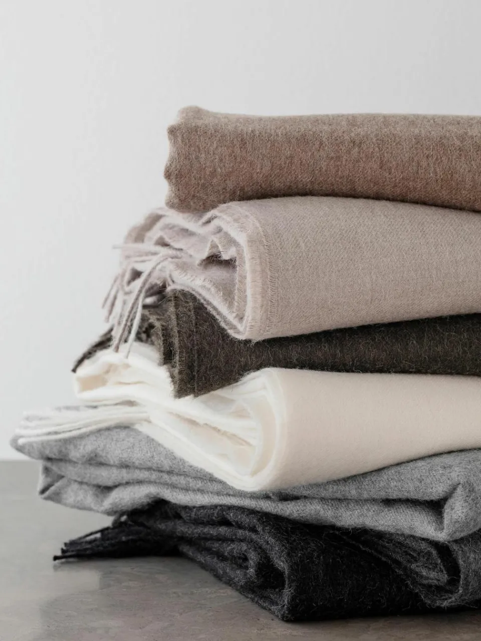 Plaid Luxury uit baby-alpacawol^Elvang Hot