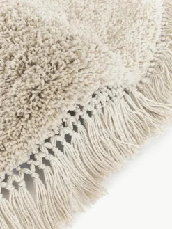 Pluizig rond hoogpolig vloerkleed Dreamy met franjes^Westwing Collection New