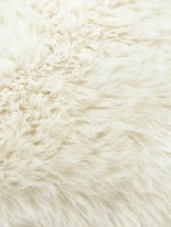 Pluizige kussenhoes van imitatievacht Mathilde, glad^Westwing Collection Fashion