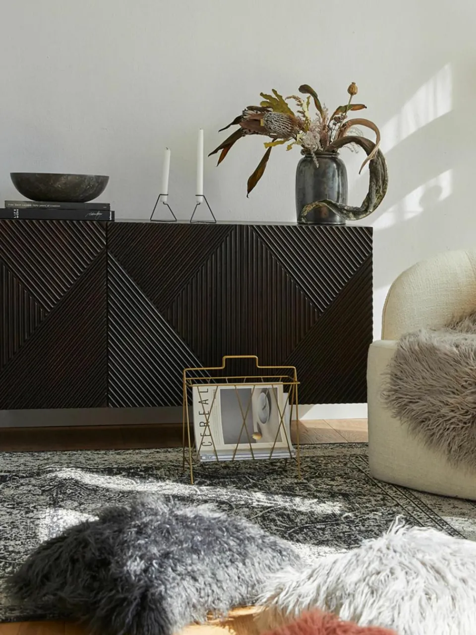 Pluizige kussenhoes van imitatievacht Morten, gekruld^Westwing Collection Best