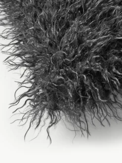 Pluizige kussenhoes van imitatievacht Morten, gekruld^Westwing Collection Best