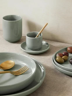 Porseleinen espressokopjes Nessa met schotels, 4 stuks^Westwing Collection Discount