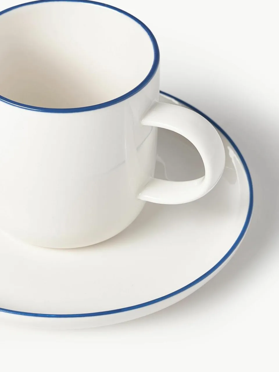Porseleinen koffiekopjes Facile met schotels, 2 stuks^Westwing Collection Hot