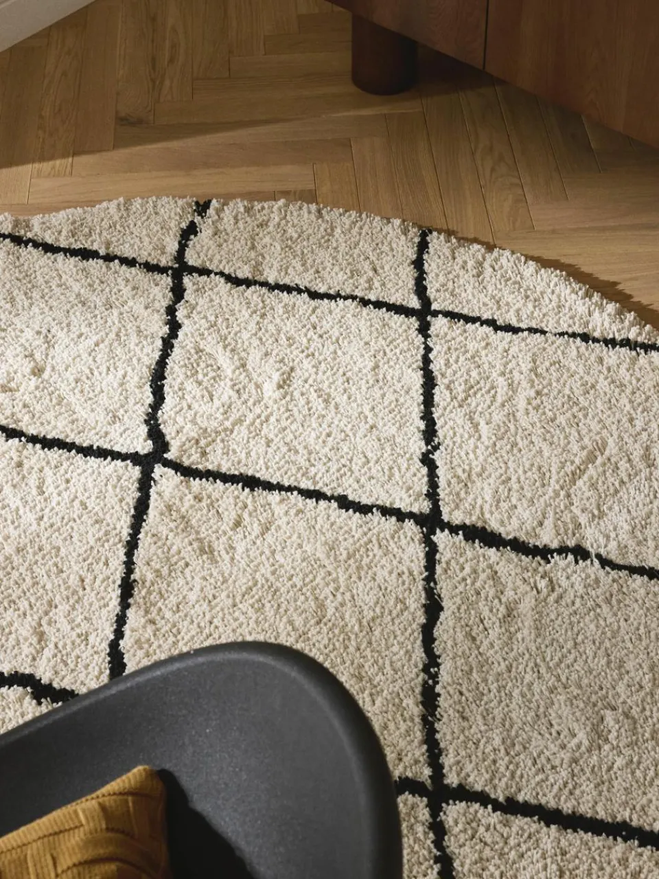 Rond pluizig hoogpolig vloerkleed Naima, handgetuft^Westwing Collection Discount