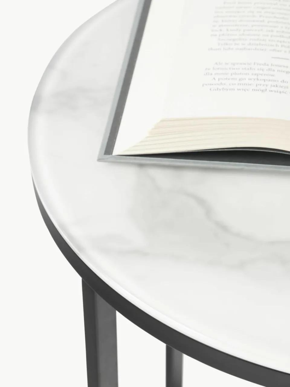 Ronde bijzettafel Antigua met glazen tafelblad in marmerlook^Westwing Collection New