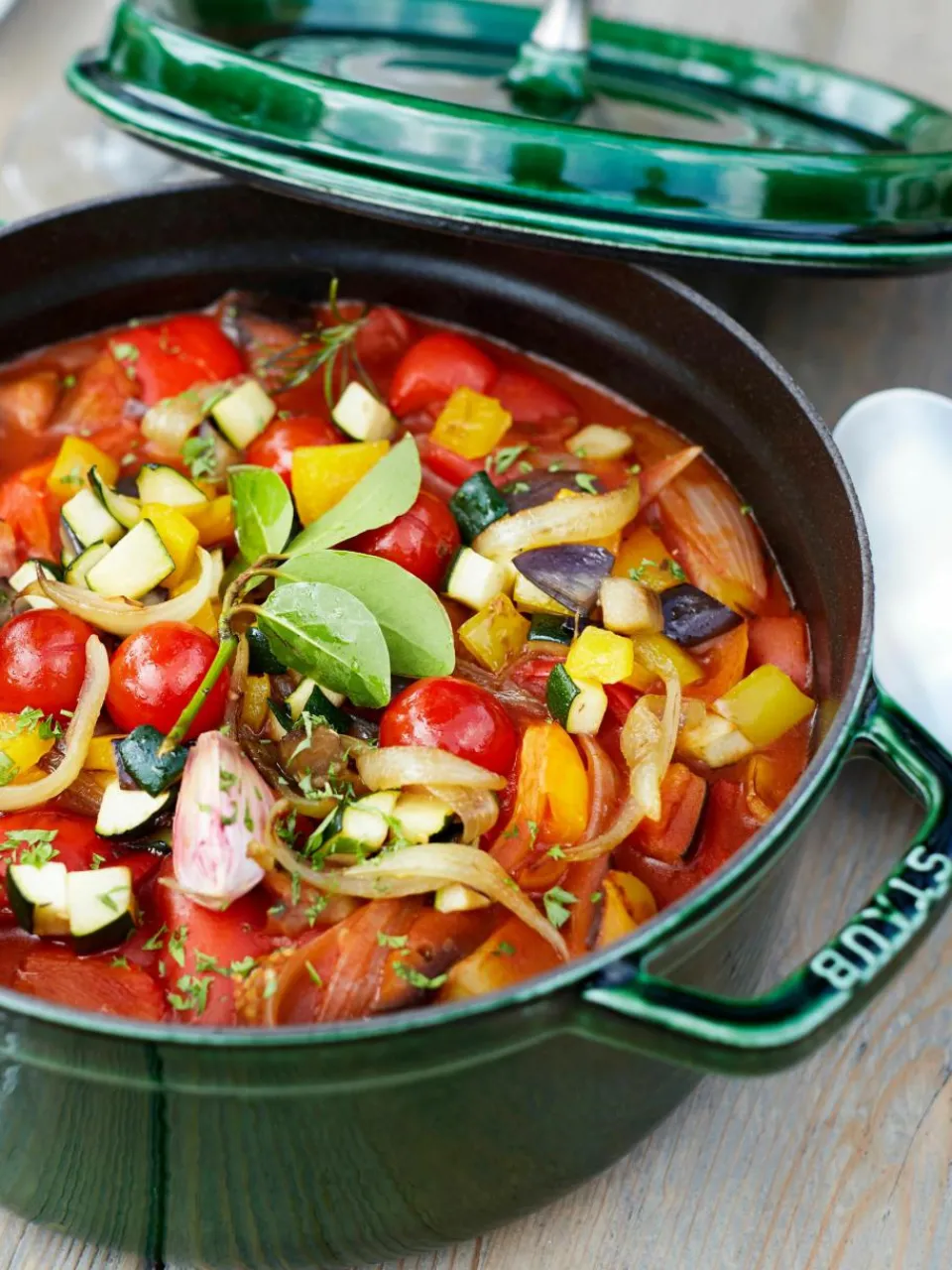 Ronde braadpan La Cocotte uit gietijzer^Staub Hot
