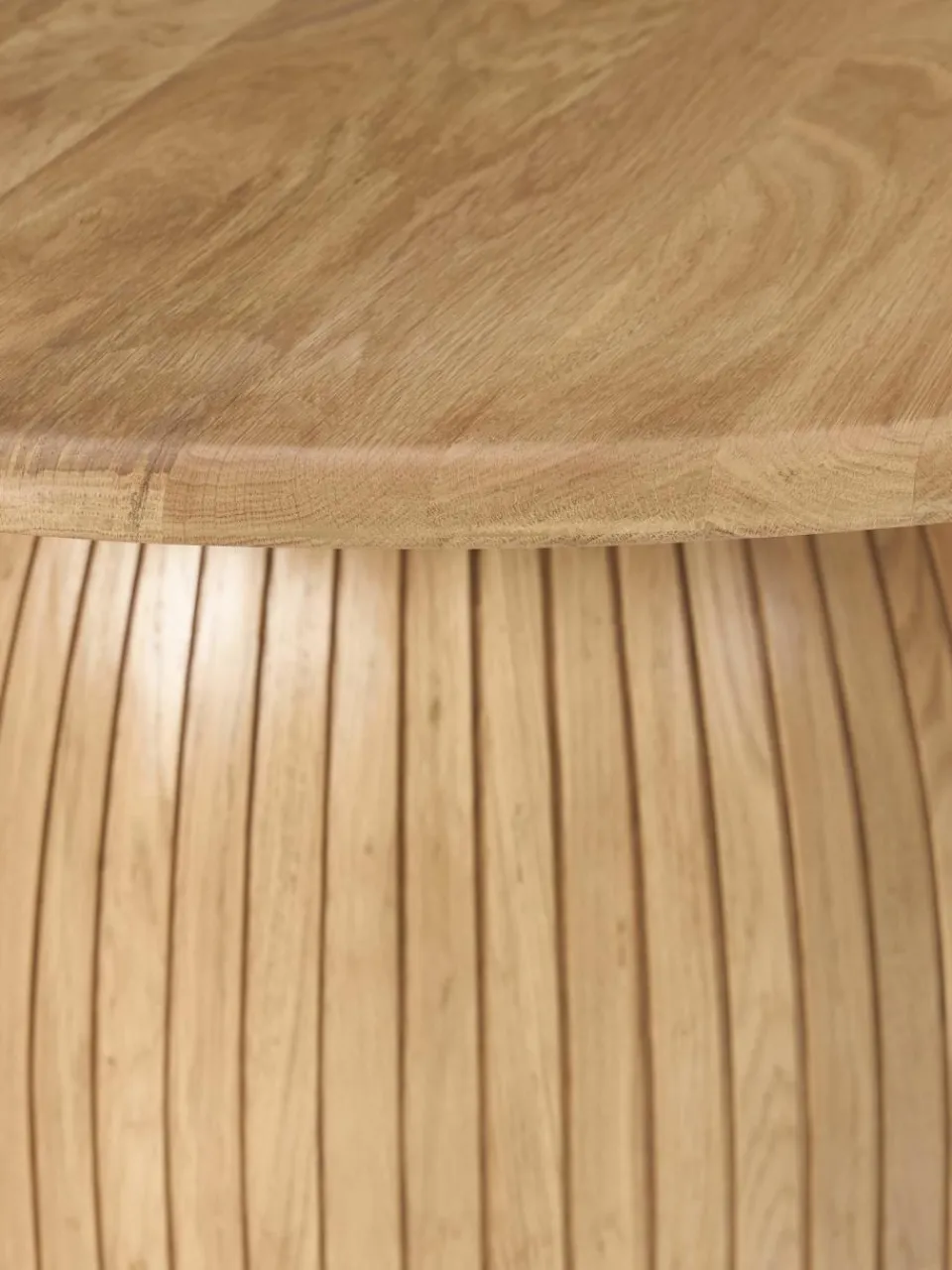Ronde eettafel Nelly met groefstructuur, verschillende formaten^Westwing Collection Clearance