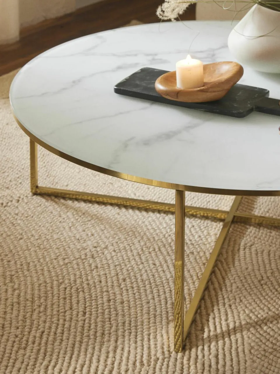 Ronde XL-salontafel Antigua met glazen tafelblad in marmerlook^Westwing Collection Hot