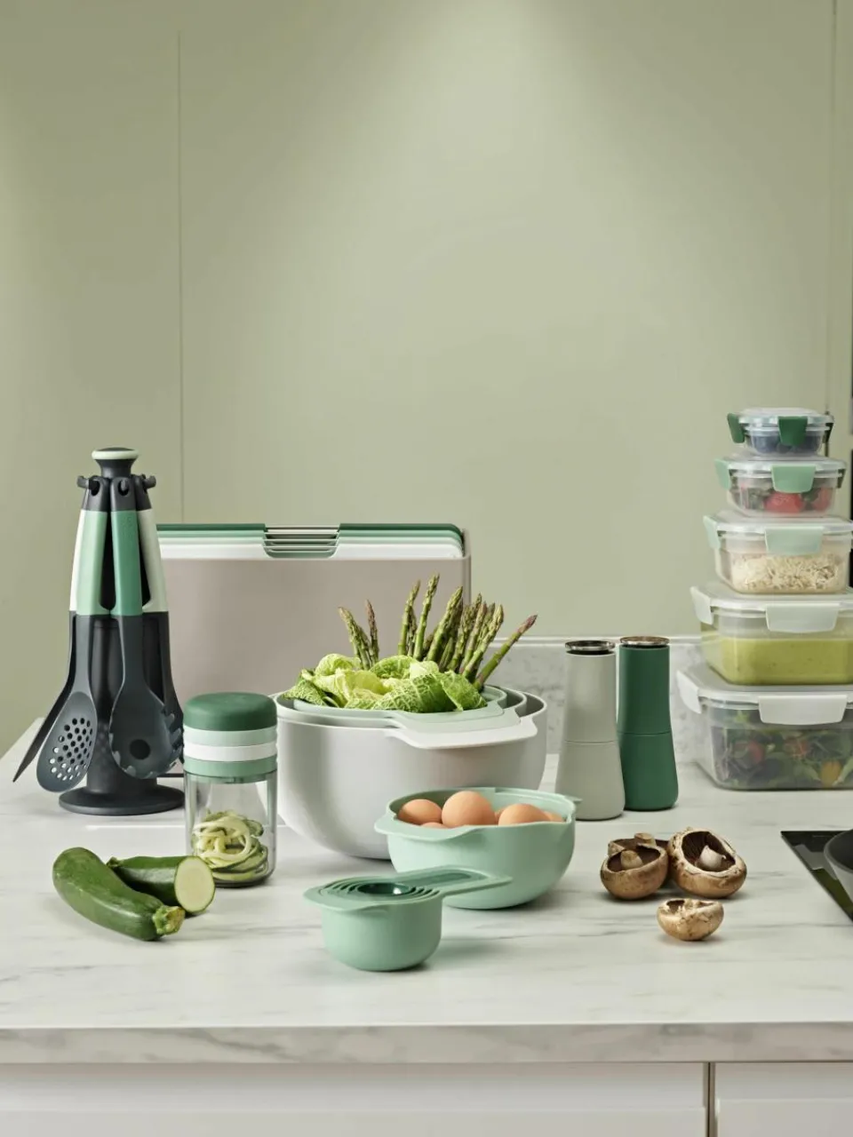 Schalen en maatlepels Nest Plus, set van 9^Joseph Joseph Hot