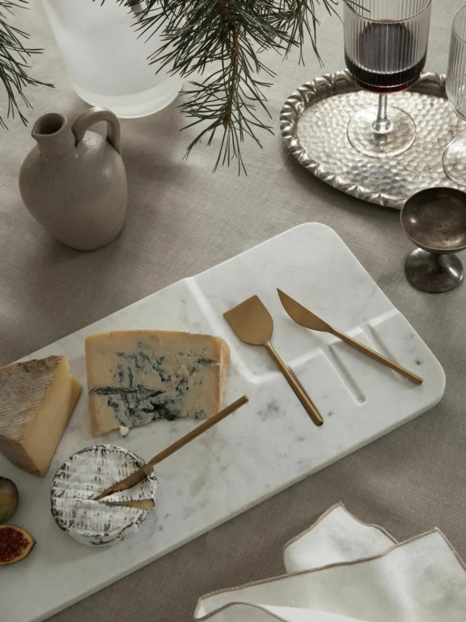 Serveerplateau Jaya met kaasmessen, set van 4^Westwing Collection Hot