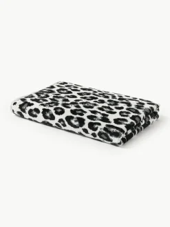 Strandlaken Dale met luipaardpatroon^Westwing Collection Clearance
