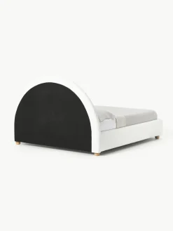 Teddy gestoffeerd bed Ebba^Westwing Collection Fashion