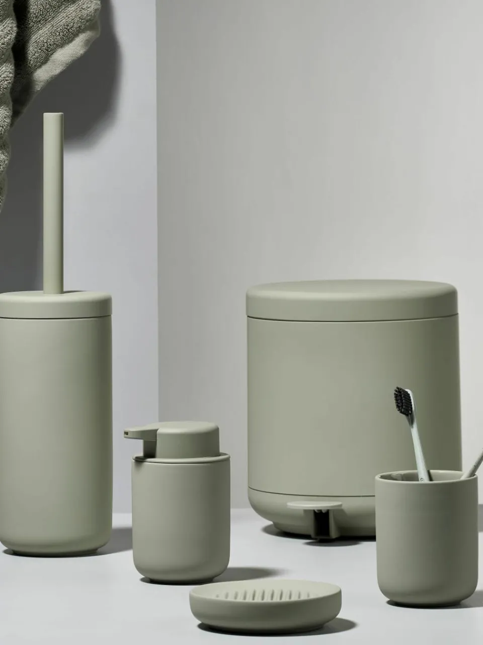 Toiletborstel Ume met houder^Zone Denmark Fashion