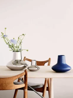 Vaas Henning Koppel van edelstaal, H 22 cm^GEORG JENSEN New