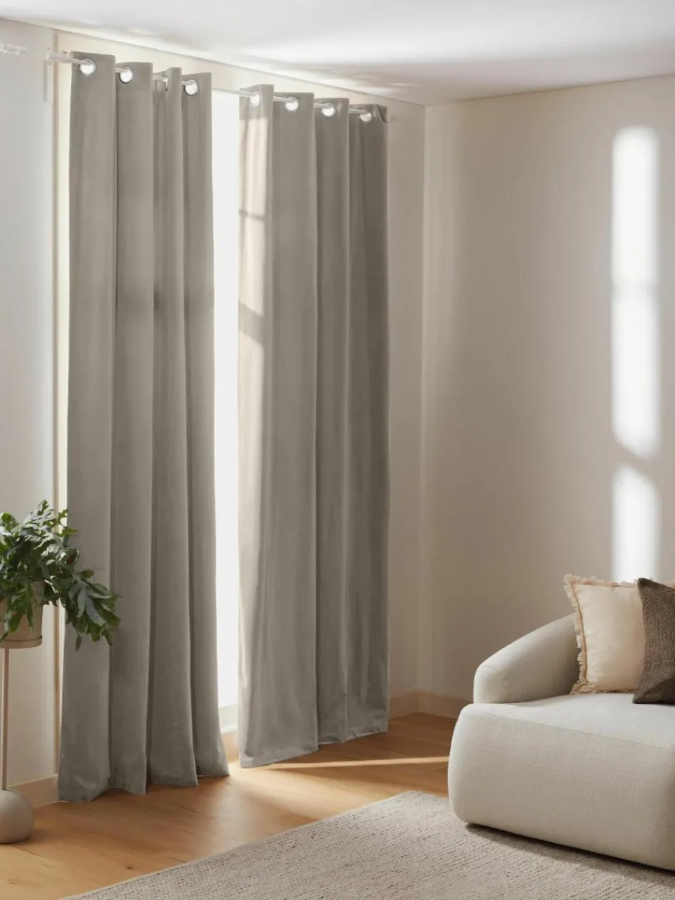 Verduisterend fluwelen gordijn Rush met oogjes, set van 2^Westwing Collection Discount