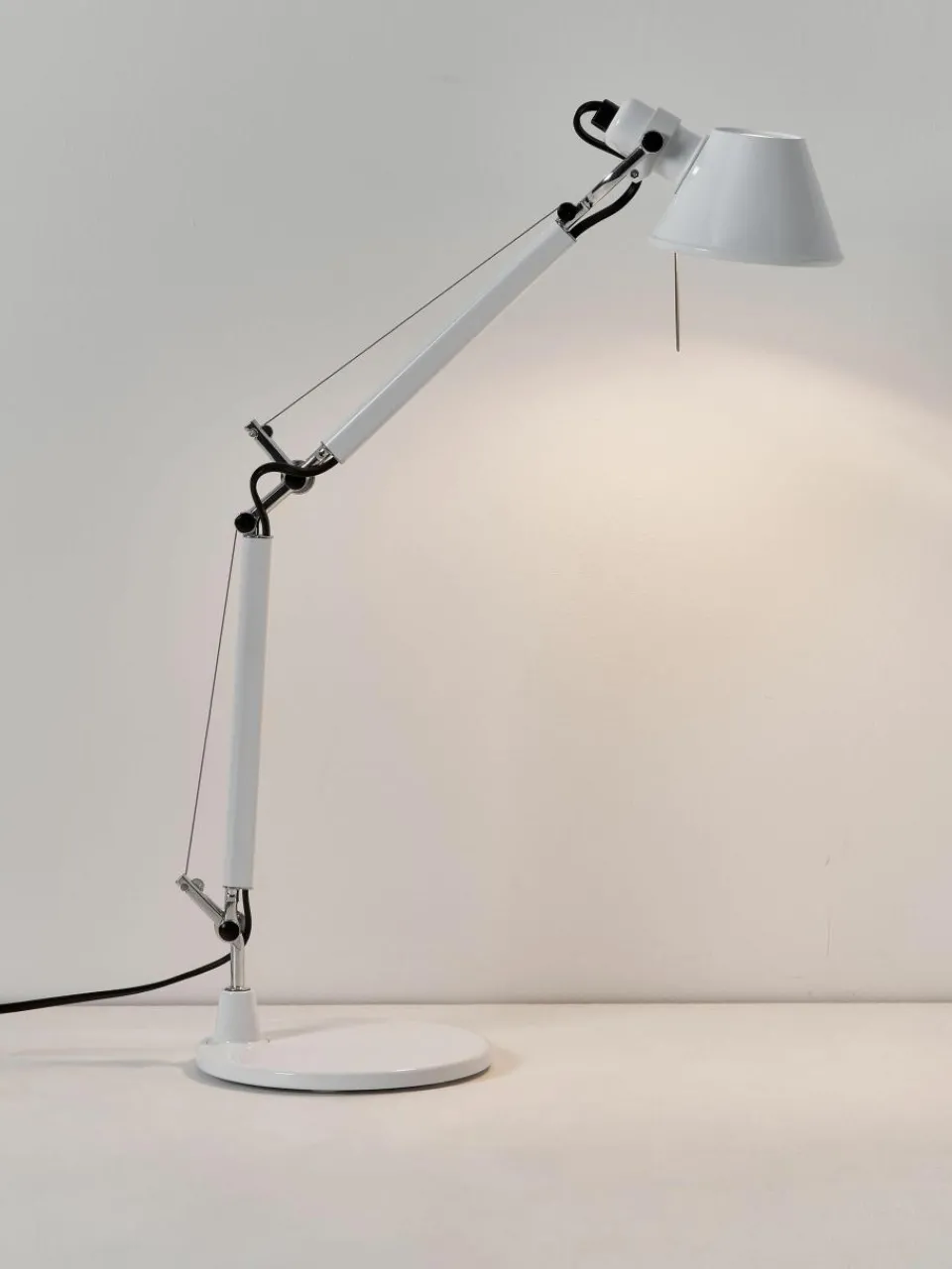 Verstelbare bureaulamp Tolomeo Micro^Artemide Online