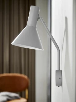 Verstelbare design wandlamp Lyss^Frandsen Sale