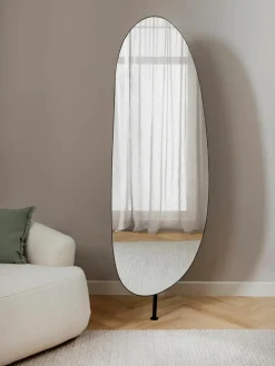 Vloerspiegel Ophelia voor wandbevestiging van metaal^Westwing Collection Clearance