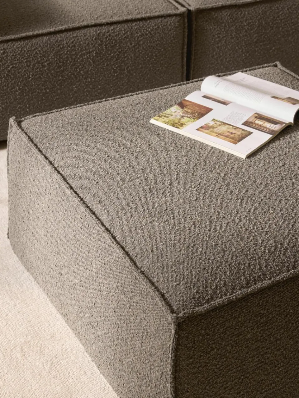 Voetenbank Lennon uit bouclé^Westwing Collection Online