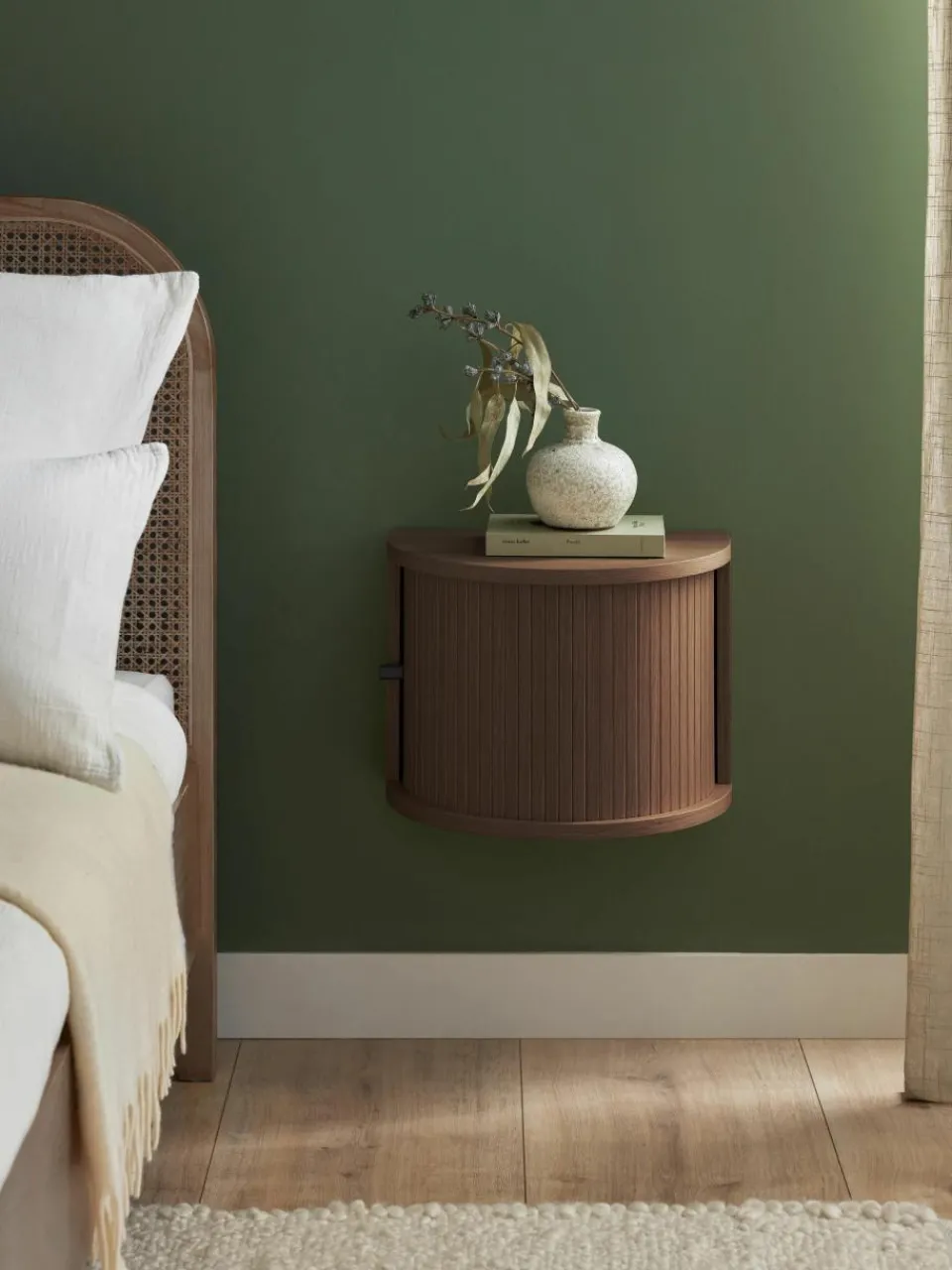 Wand nachtkastje Calary met geribde voorzijde^Westwing Collection Outlet