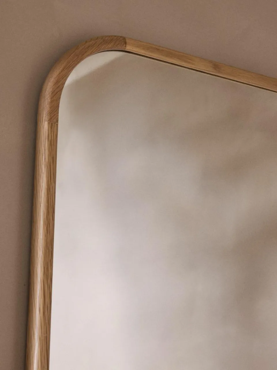 Wandspiegel Levan met eikenhout lijst^Westwing Collection Best