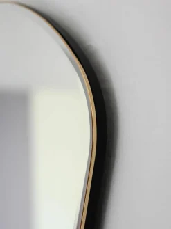 Wandspiegel Pond in organische vorm^ferm LIVING Best