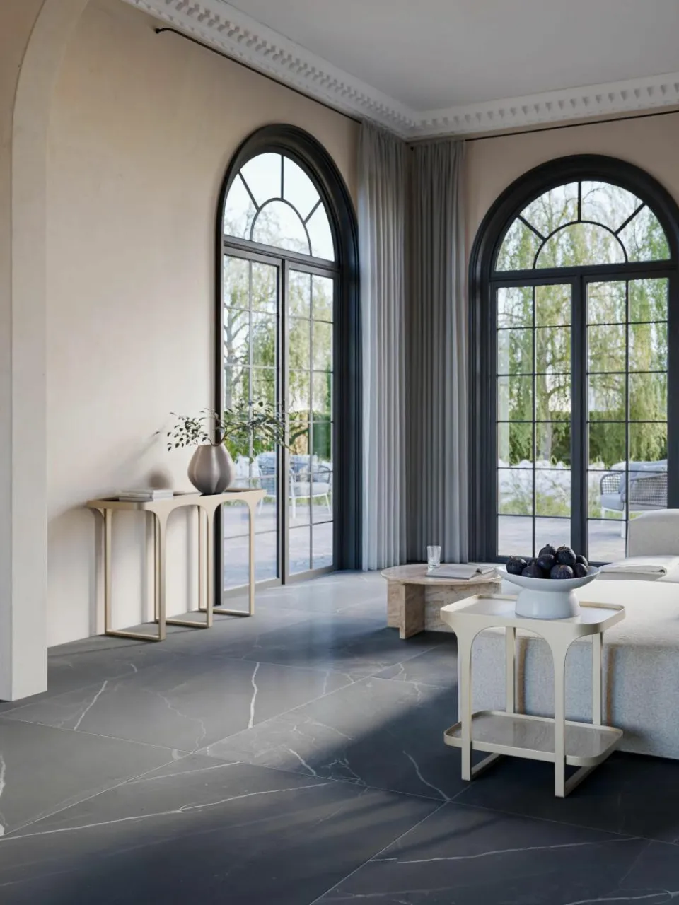 Wandtafel Bella met travertijn look^Westwing Collection Fashion
