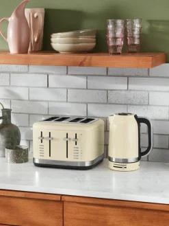 Waterkoker Almond, 1.7 L^KitchenAid Sale