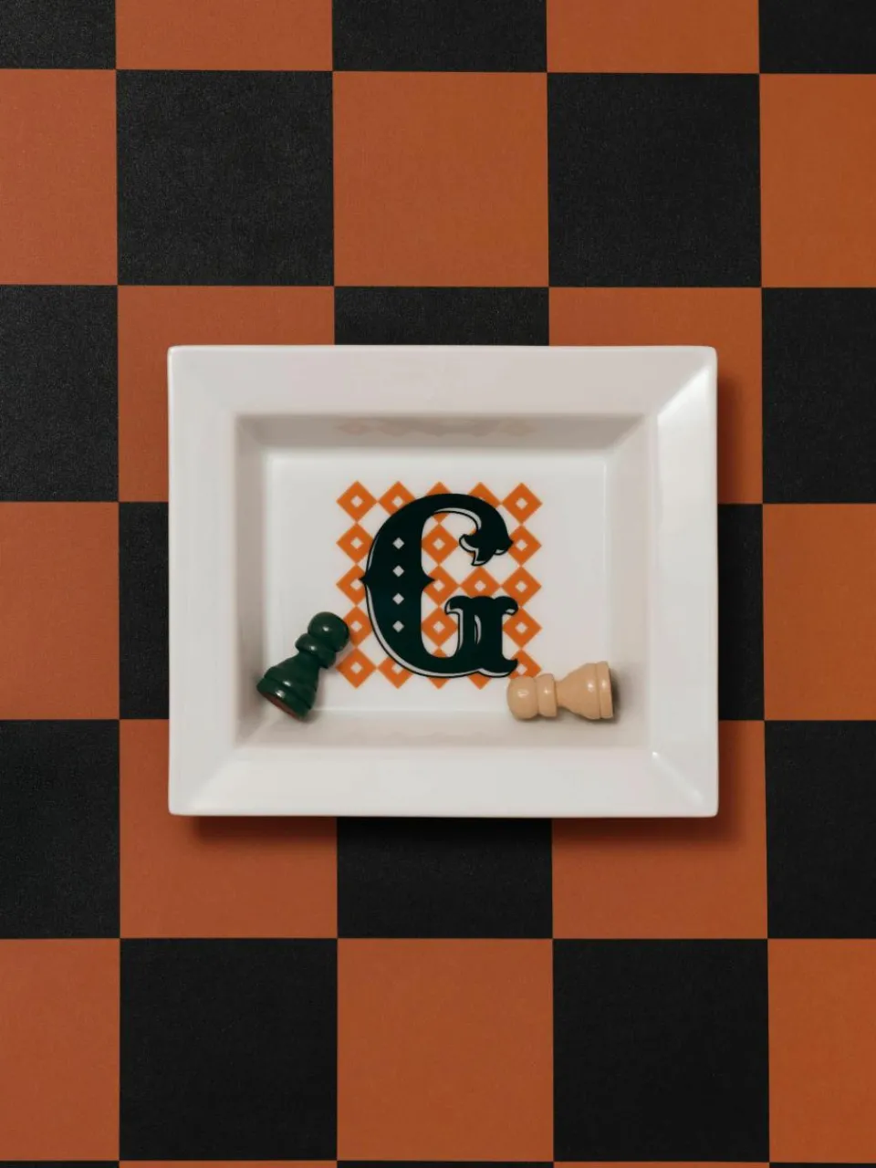 x MEISSEN, handemaakte vide-poche initialen met decoratie^Westwing Collection New