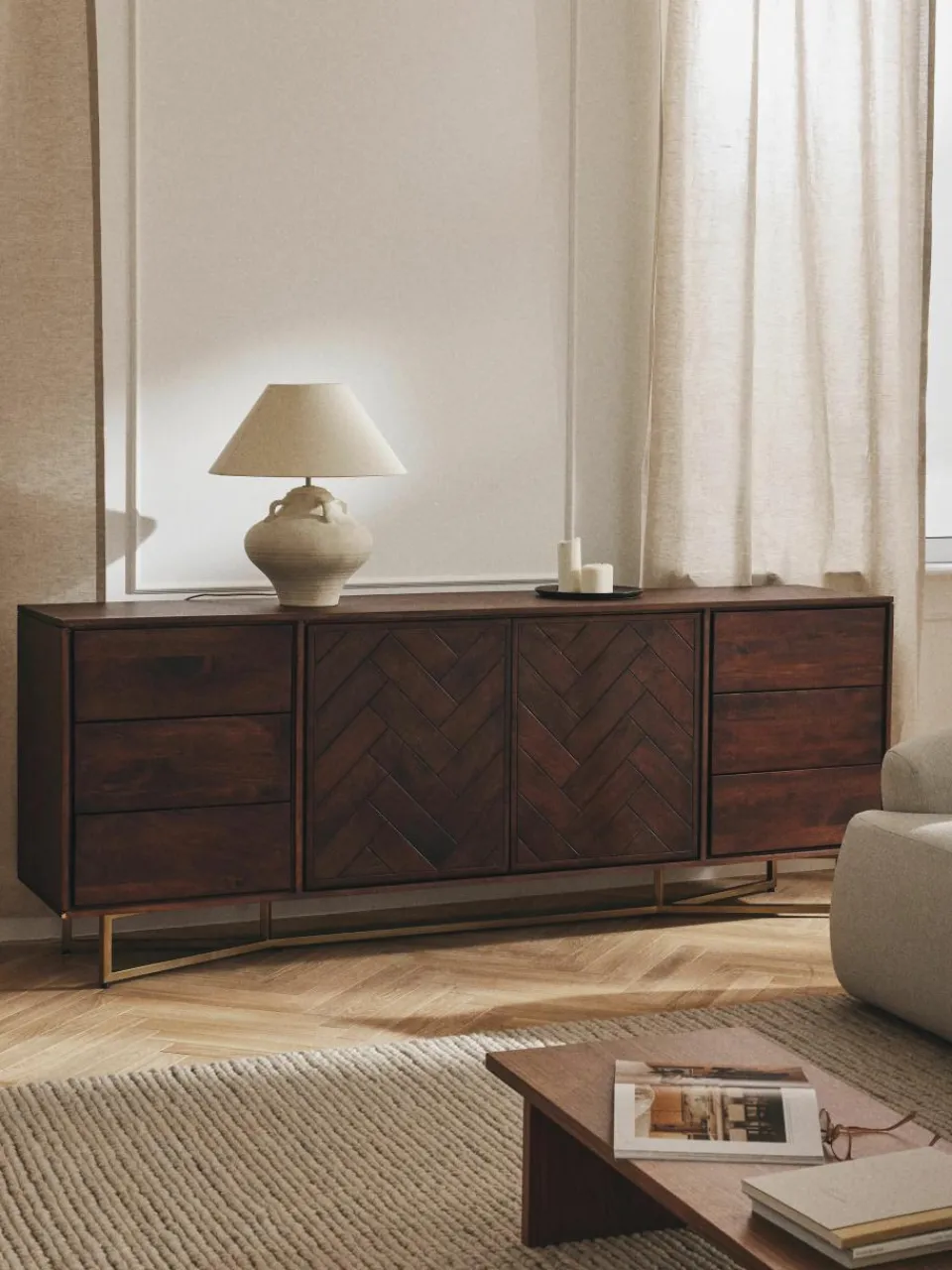 XL dressoir Luca gemaakt van mangohout^Westwing Collection Outlet