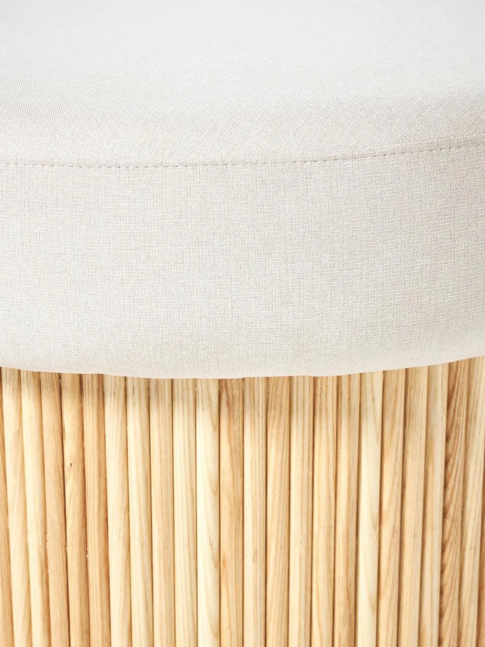 XL gestoffeerde poef Nala met opbergruimte^Westwing Collection Fashion