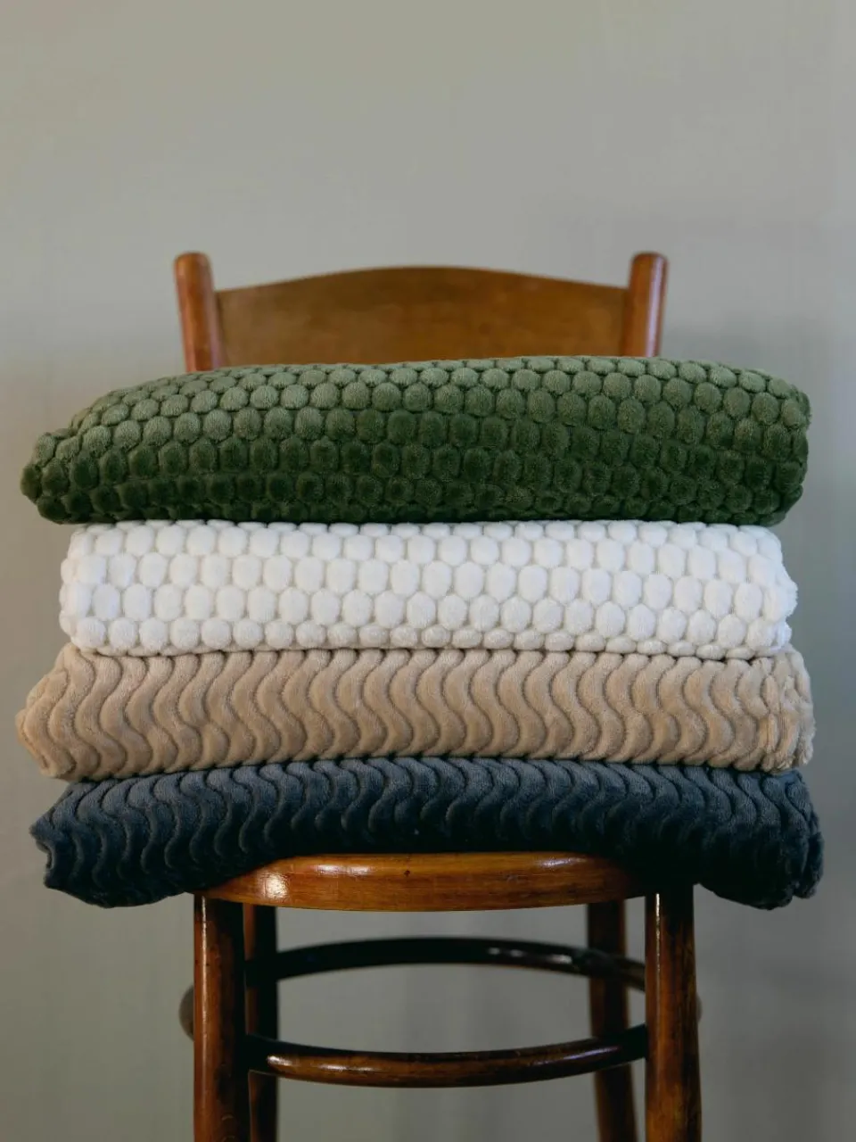Zachte plaid Maja met gestructureerd oppervlak^Sagaform Clearance